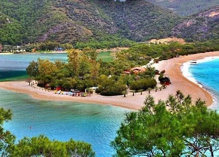 The Villages, C3 , Havuz, Barbeku, Balkon Teras אולודניץ