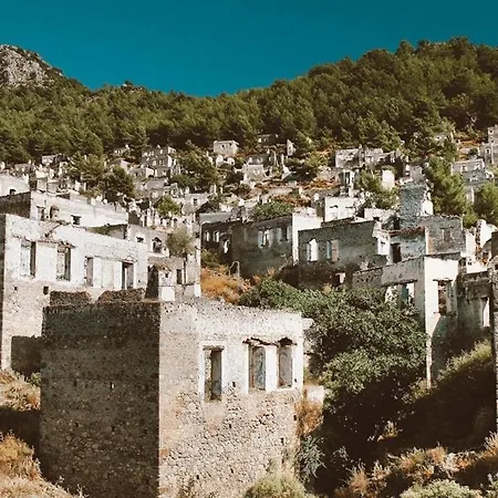 The Villages, C3 , Havuz, Barbeku, Balkon Teras Apartment