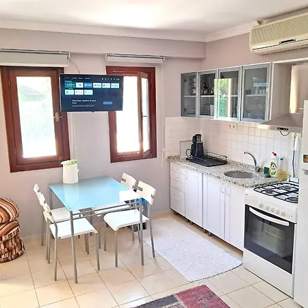 Apartment The Villages, C3 , Havuz, Barbeku, Balkon Teras *