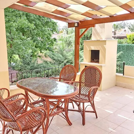 Apartment The Villages, C3 , Havuz, Barbeku, Balkon Teras *